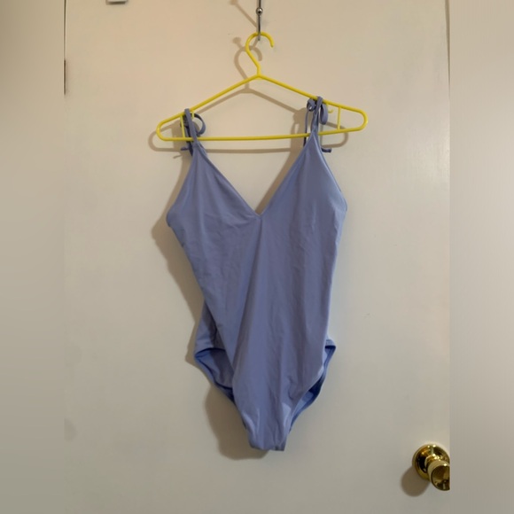 Blue swimsuit - Picture 1 of 2